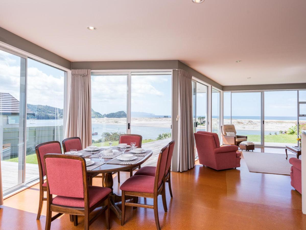 Roberts Retreat - Mangawhai Holiday Home Exterior foto
